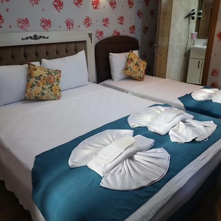 Galaxy Hotel Sultanahmet Istanboel Buitenkant foto