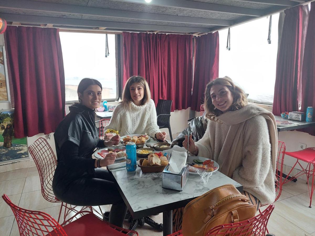 Galaxy Hotel Sultanahmet Istanboel Buitenkant foto