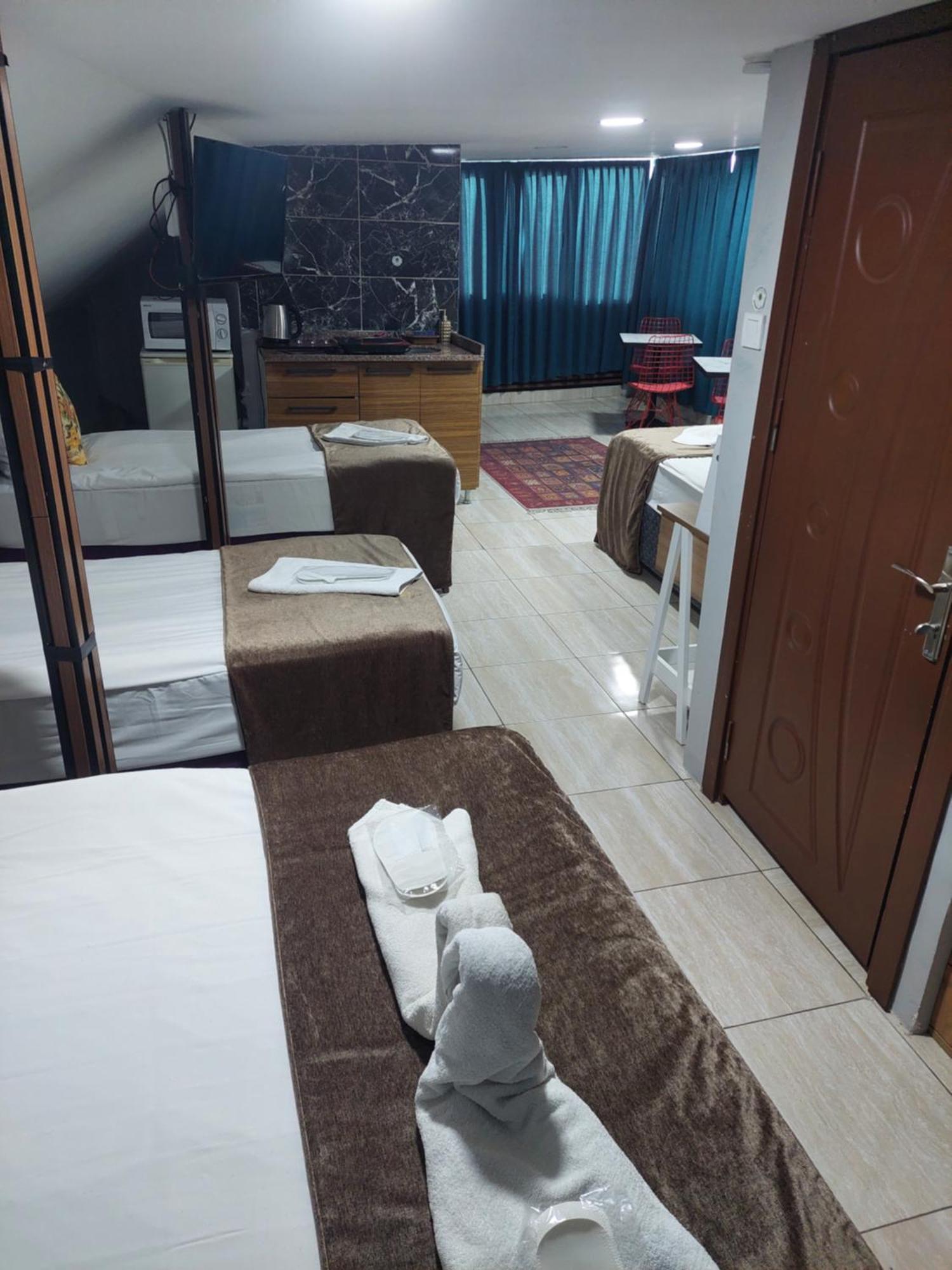Galaxy Hotel Sultanahmet Istanboel Buitenkant foto